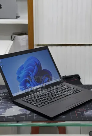 Laptop Dell Latitude 7490 16GB Intel Core i5 SSD 256GB