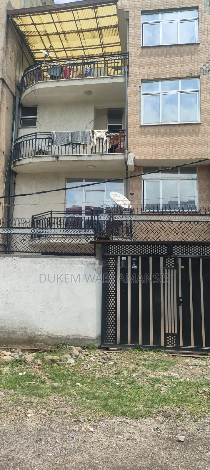 Furnished 12bdrm Townhouse/Terrace in Bishoftu Dukem, East Shewa