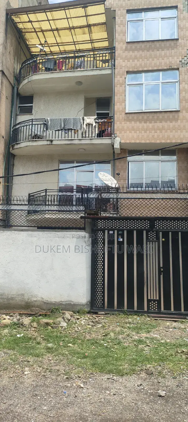 Furnished 12bdrm Townhouse/Terrace in Bishoftu Dukem, East Shewa