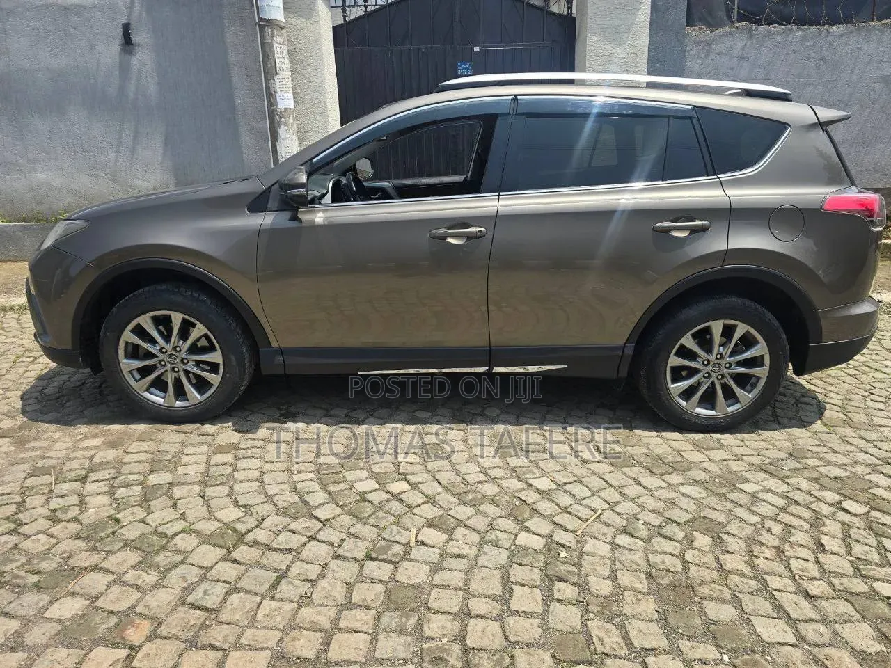 Toyota RAV4 2017 Beige