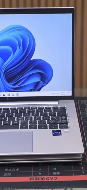 New Laptop HP EliteBook 840 G10 16GB Intel Core i7 SSD 512GB