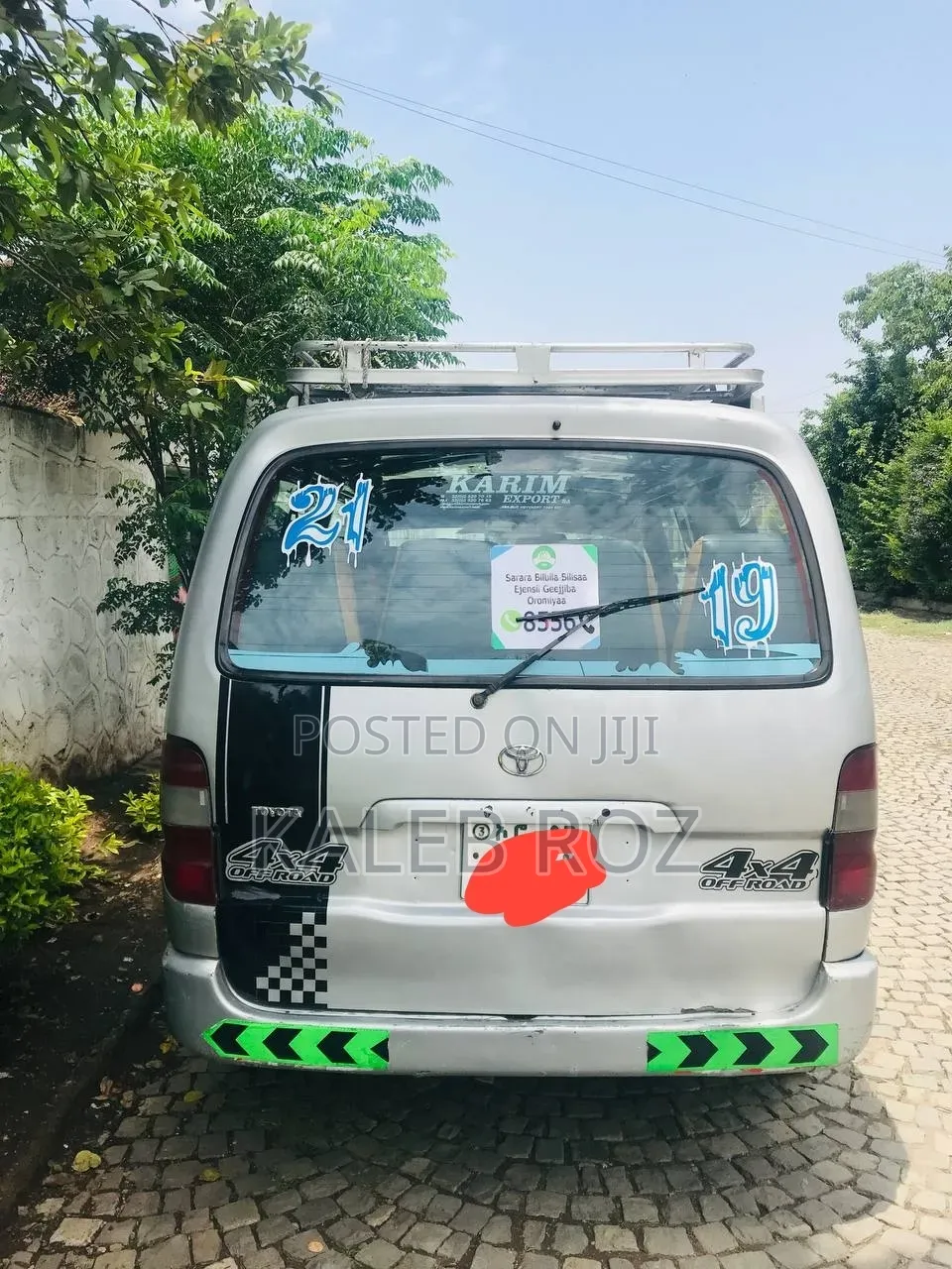 New Toyota HiAce 2005 Silver