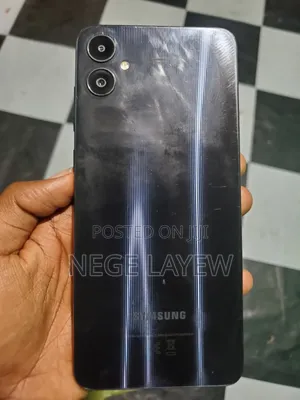 Samsung Galaxy A05 64 GB Black