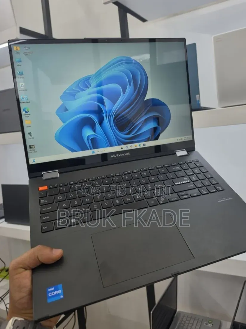 New Laptop Asus VivoBook 15 X505BA 16GB Intel Core i5 SSD 512GB
