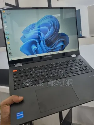 New Laptop Asus VivoBook 15 X505BA 16GB Intel Core i5 SSD 512GB