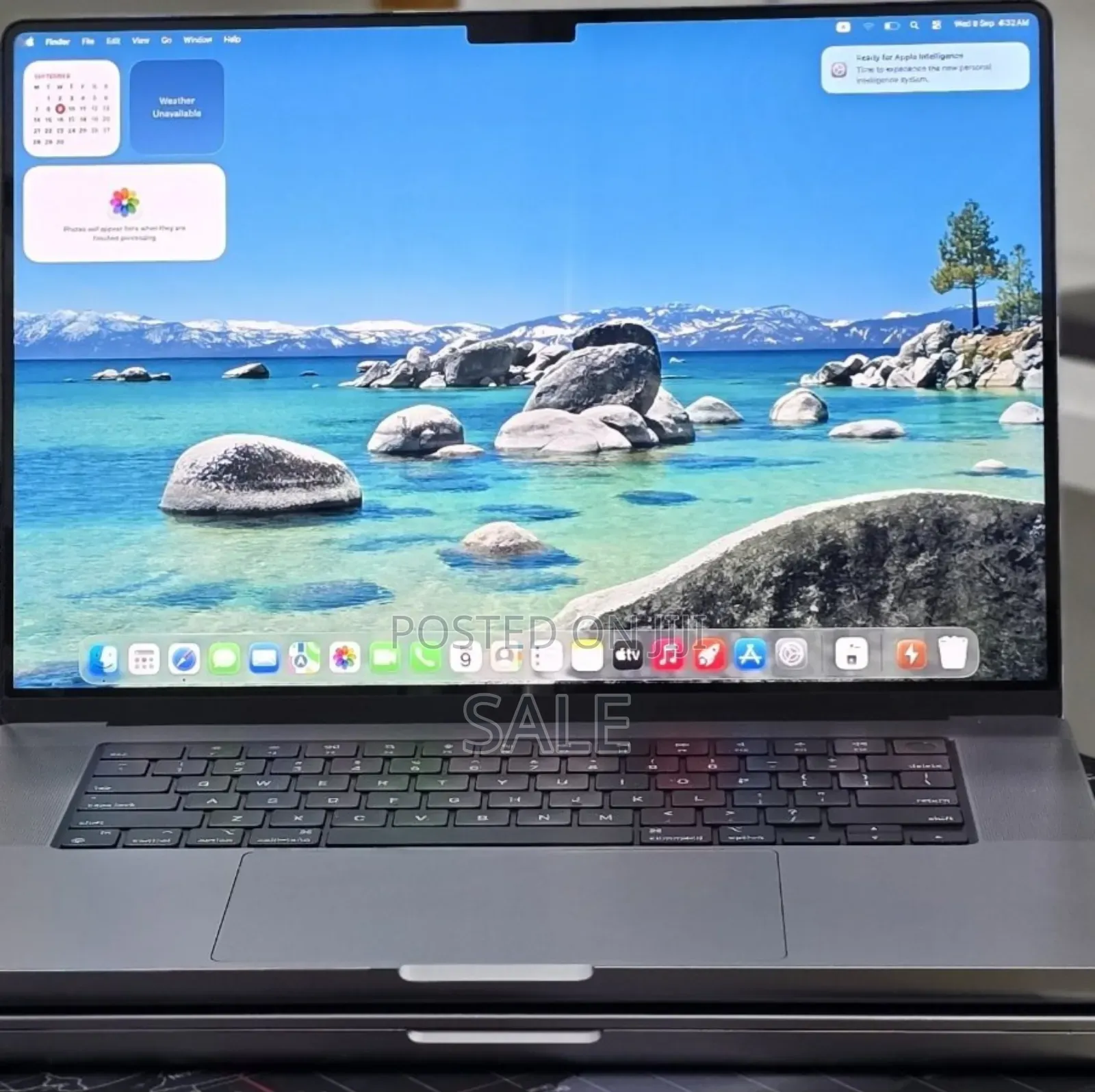 New Laptop Apple MacBook Pro 2021 M1 32GB Apple M1 Pro SSD 512GB