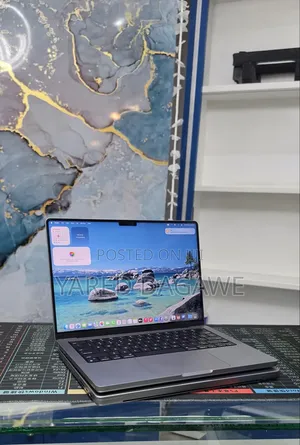 New Laptop Apple MacBook Pro 2021 M1 32GB Apple M1 Pro SSD 1T