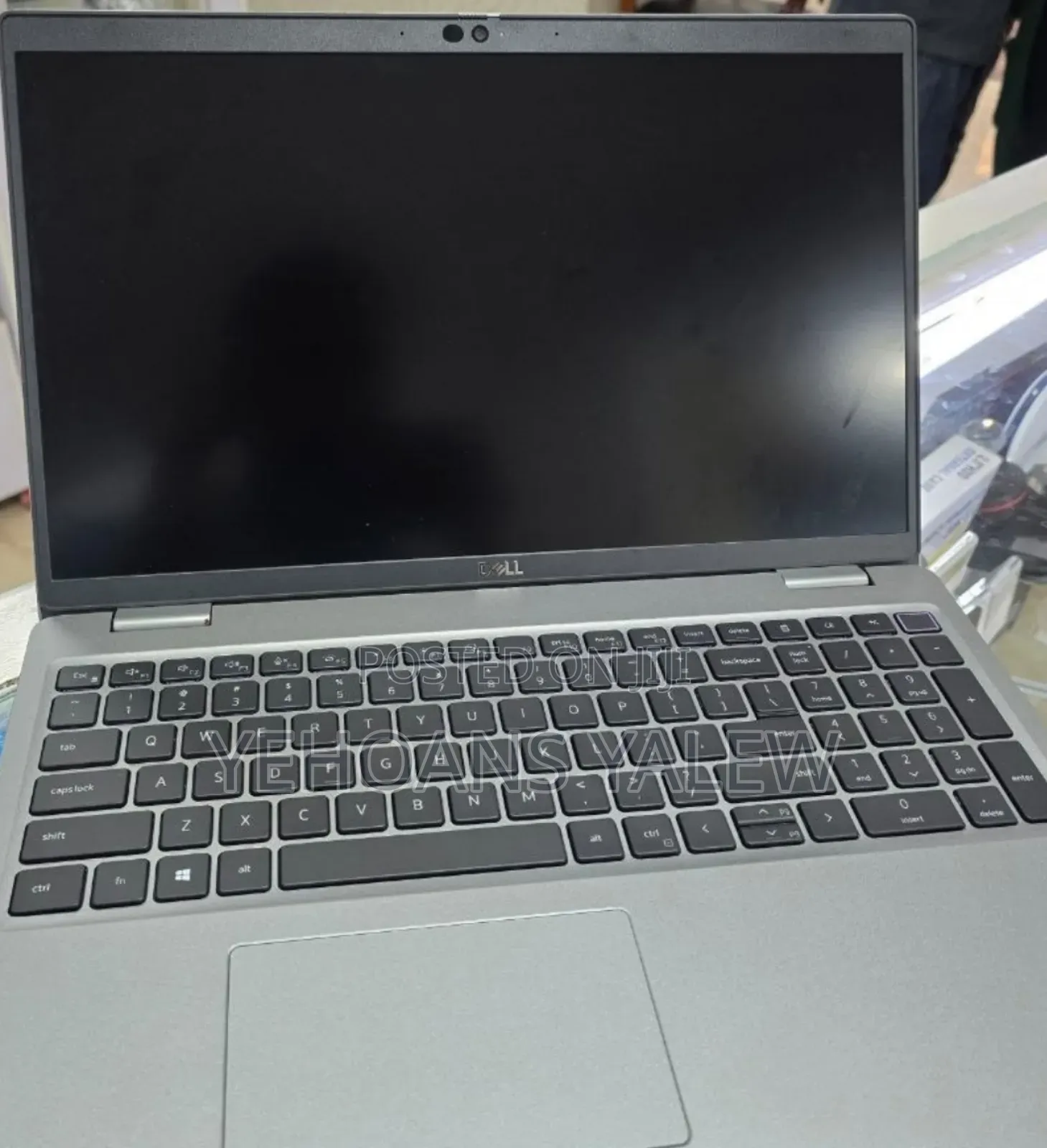 New Laptop Dell Precision 3560 8GB Intel Core i7 SSD 512GB