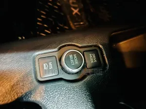 Toyota Hilux 2025 Beige