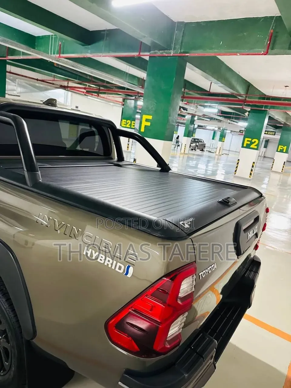 Toyota Hilux 2025 Beige