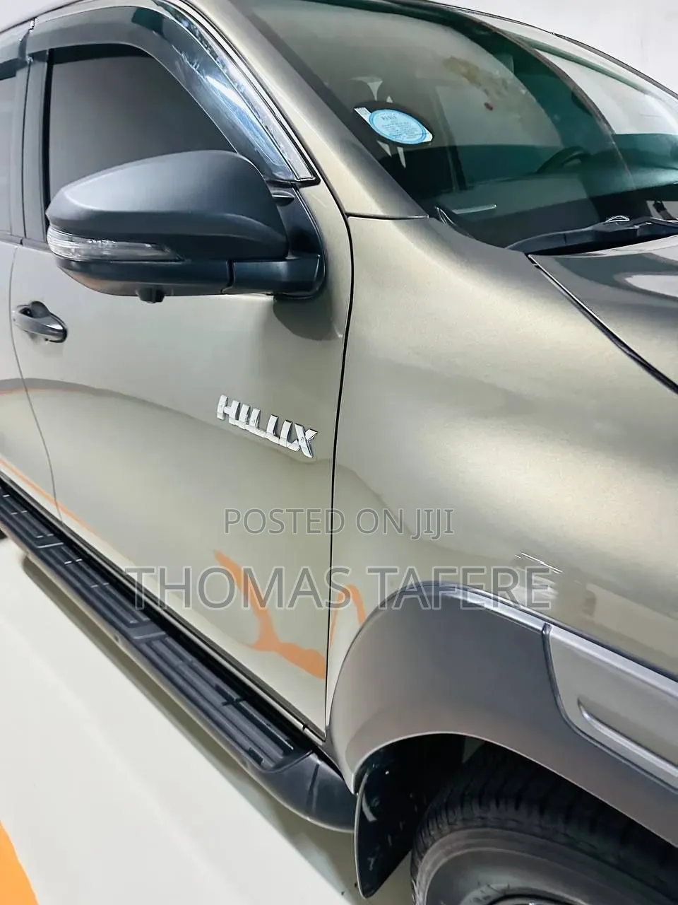 Toyota Hilux 2025 Beige