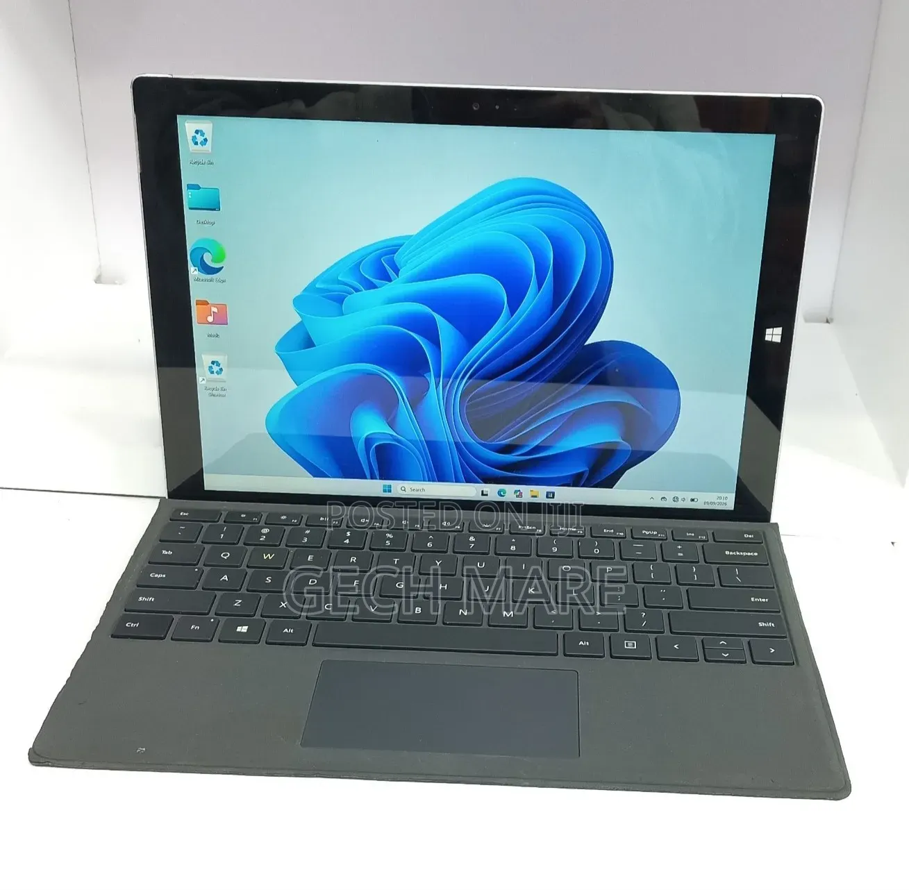 New Laptop Microsoft Surface 3 8GB Intel Core i7 SSD 256GB