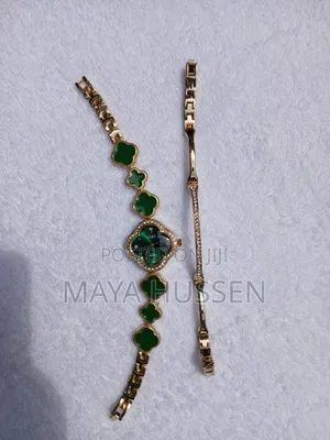 Women's Green Clover Watch Matching Bracelet Set – Gold Tone