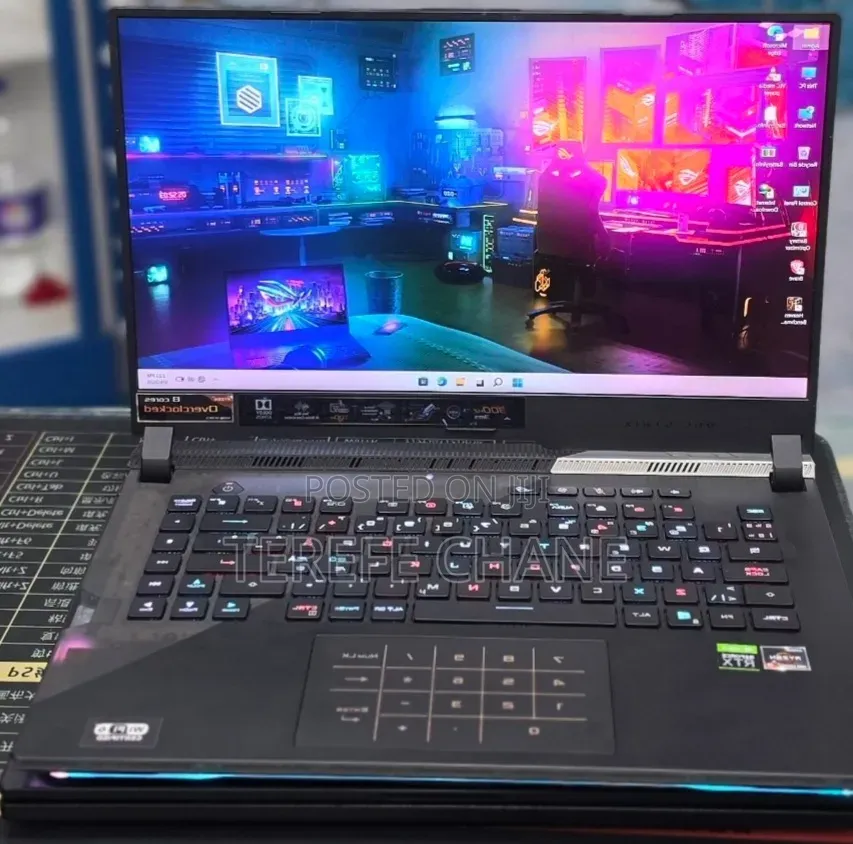 New Laptop Asus ROG Strix G16 G614 32GB AMD Ryzen 9 SSD 1T
