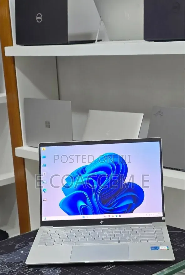 New Laptop HP 16GB Intel Core i5 SSD 1T