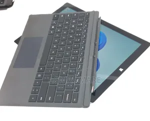 New Laptop Microsoft Surface Pro 3 8GB Intel Core i3 SSD 256GB