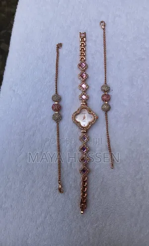 3-Piece Ladies Rose Gold Clover Watch Crystal Bead Bracelet Gift Set