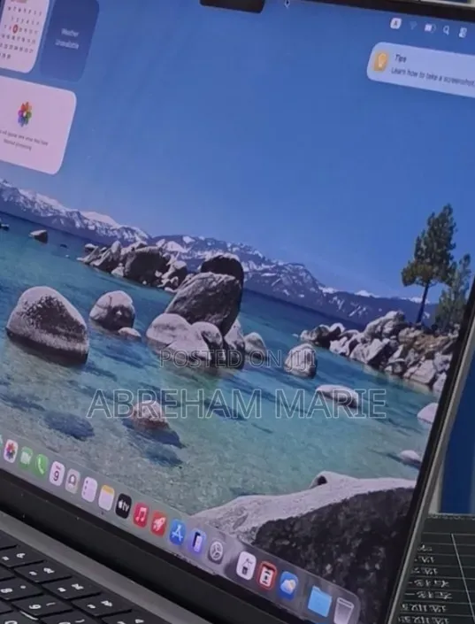 New Laptop Apple MacBook Pro 2021 M1 32GB Apple M1 Pro SSD 1T