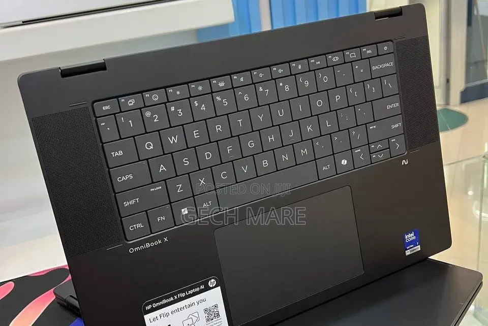 New Laptop HP OmniBook 5 Flip 16GB Intel Core Ultra 7 SSD 1T