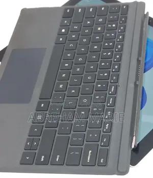New Laptop Microsoft Surface Pro 3 8GB Intel Core i7 SSD 256GB