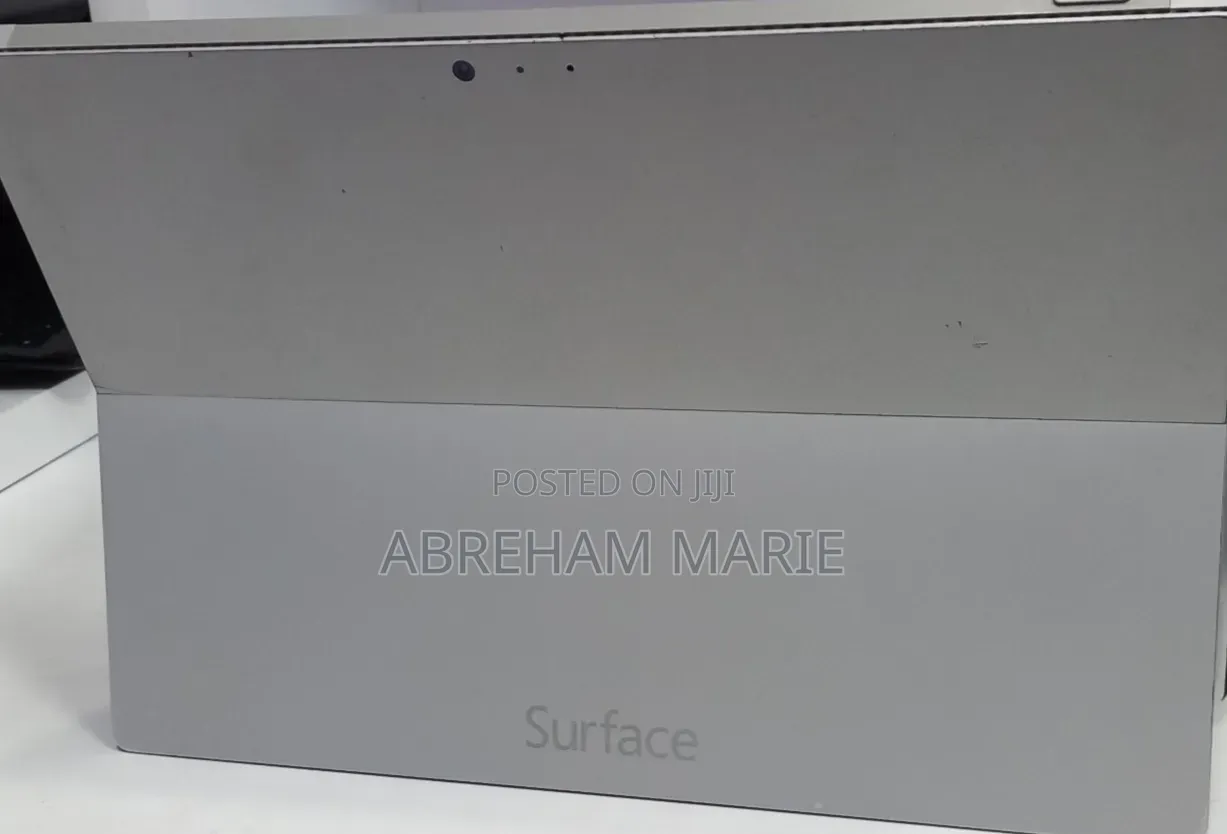 New Laptop Microsoft Surface Pro 3 8GB Intel Core i7 SSD 256GB