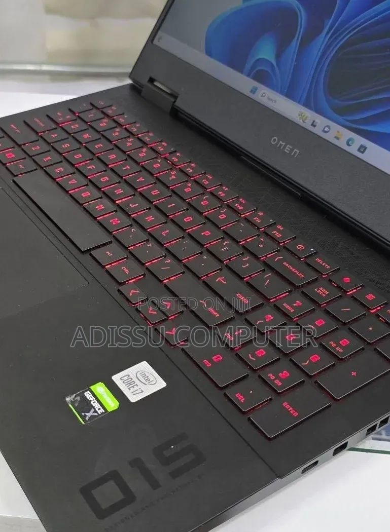 New Laptop HP Omen 15 16GB Intel Core i7 SSD 512GB