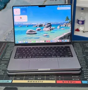 New Laptop Apple MacBook Pro 2021 M1 32GB Apple M1 Pro SSD 1T