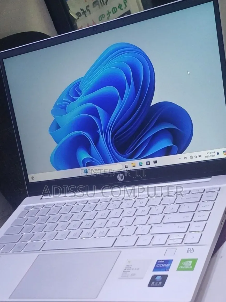 New Laptop HP Pavilion 14 16GB Intel Core i7 SSD 512GB