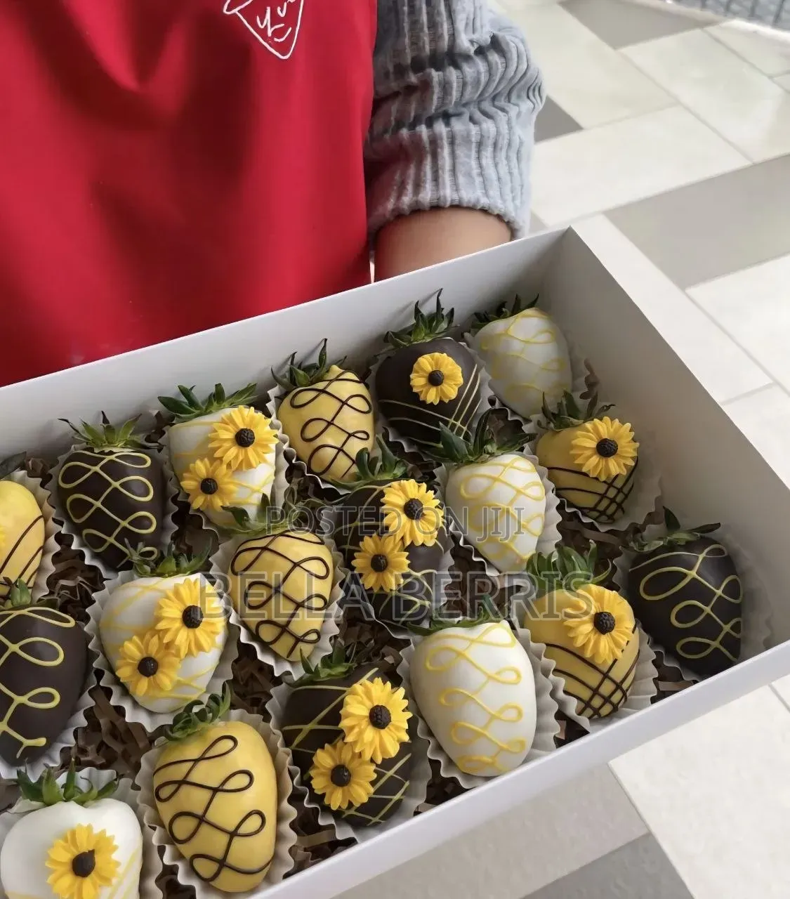 Chocolate Covered Strawberries, Cookie,cake Pops Etc