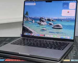 New Laptop Apple MacBook Pro 2021 M1 32GB Apple M1 Pro SSD 1T