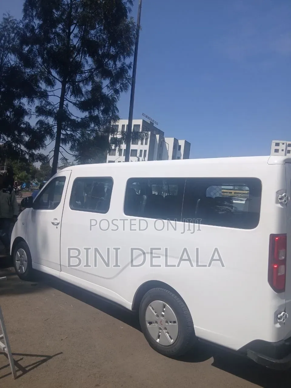 New Wuling EV80 2025 White