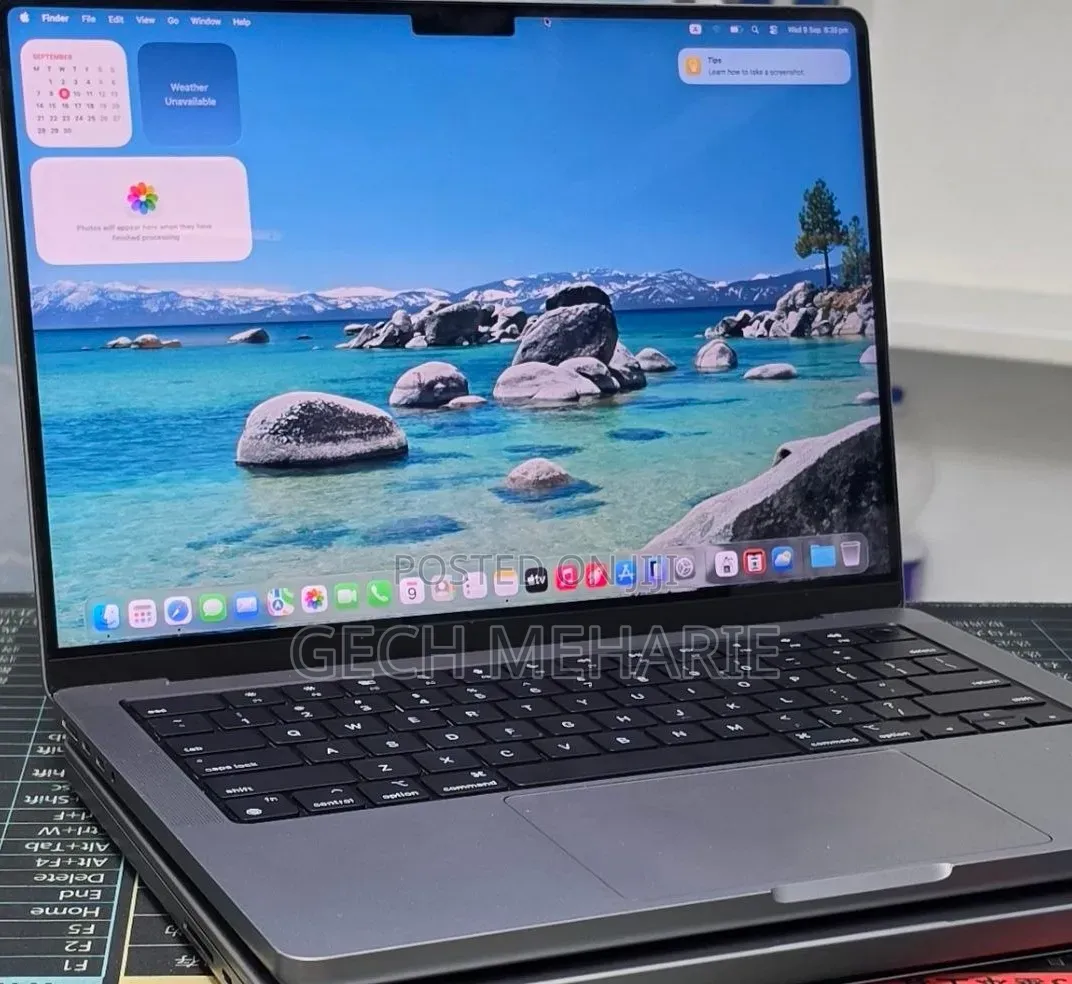 New Laptop Apple MacBook Pro 2021 M1 32GB Apple M1 Pro SSD 1T