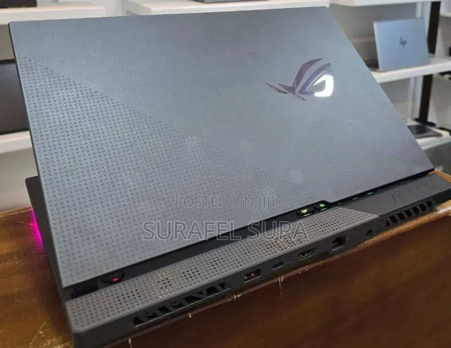 New Laptop Asus ROG Strix G17 16GB Intel Core i9 SSD 512GB