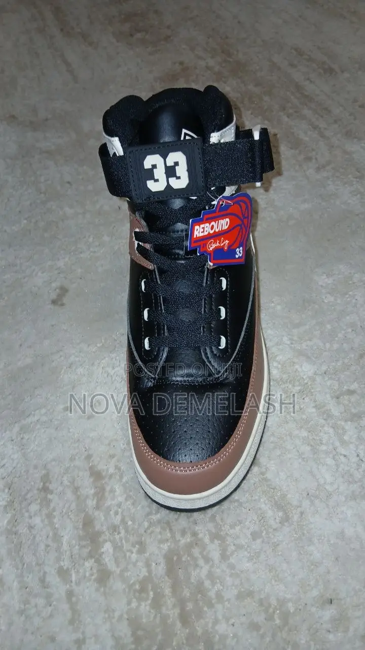 Brand New Ewing Athletics 33 Hi High-Top Basketball Sneakers (With Tag