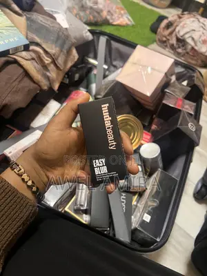 Huda Beauty Foundation