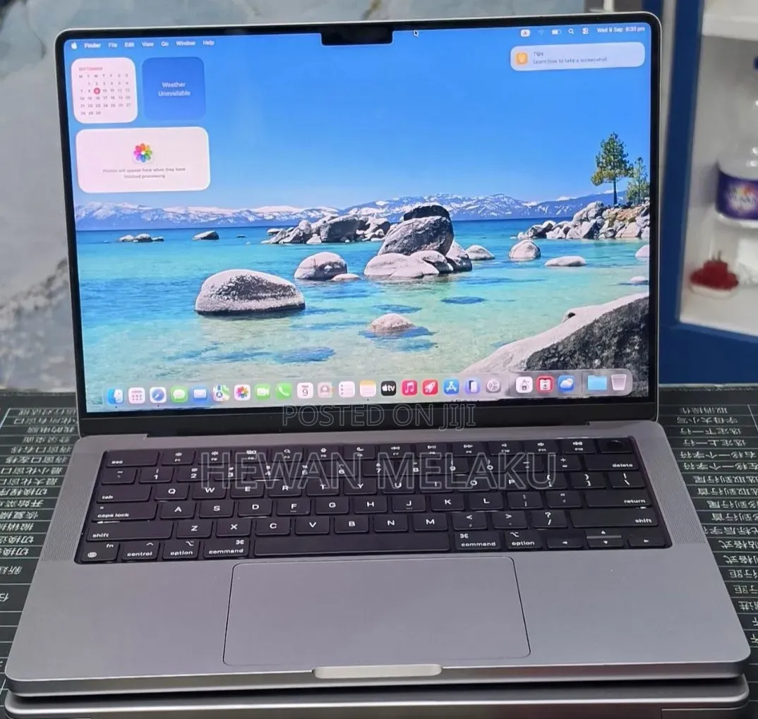 New Laptop Apple MacBook Pro 2021 M1 32GB Apple M1 Pro SSD 1T