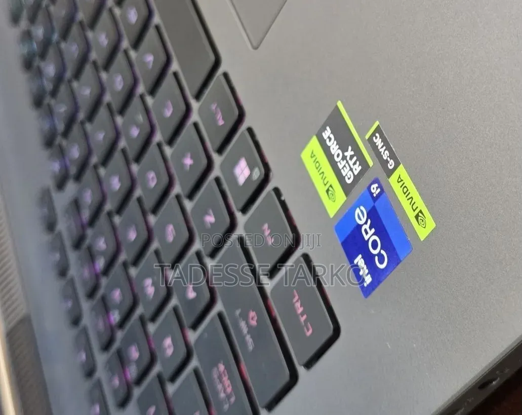New Laptop Asus ROG Strix G18 16GB Intel Core i9 SSD 1T