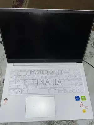New Laptop LG 16GB Intel Core i5 SSD 256GB