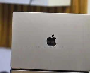 New Laptop Apple MacBook Pro 2020 M1 16GB Intel Core i7 SSD 512GB