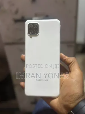 Samsung Galaxy A12 64 GB White
