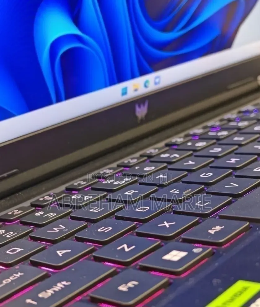 New Laptop Acer Predator Helios 300 16GB Intel Core i9 SSD 1T