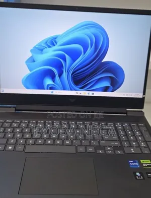 New Laptop HP Victus 16 16GB Intel Core i7 SSD 1T