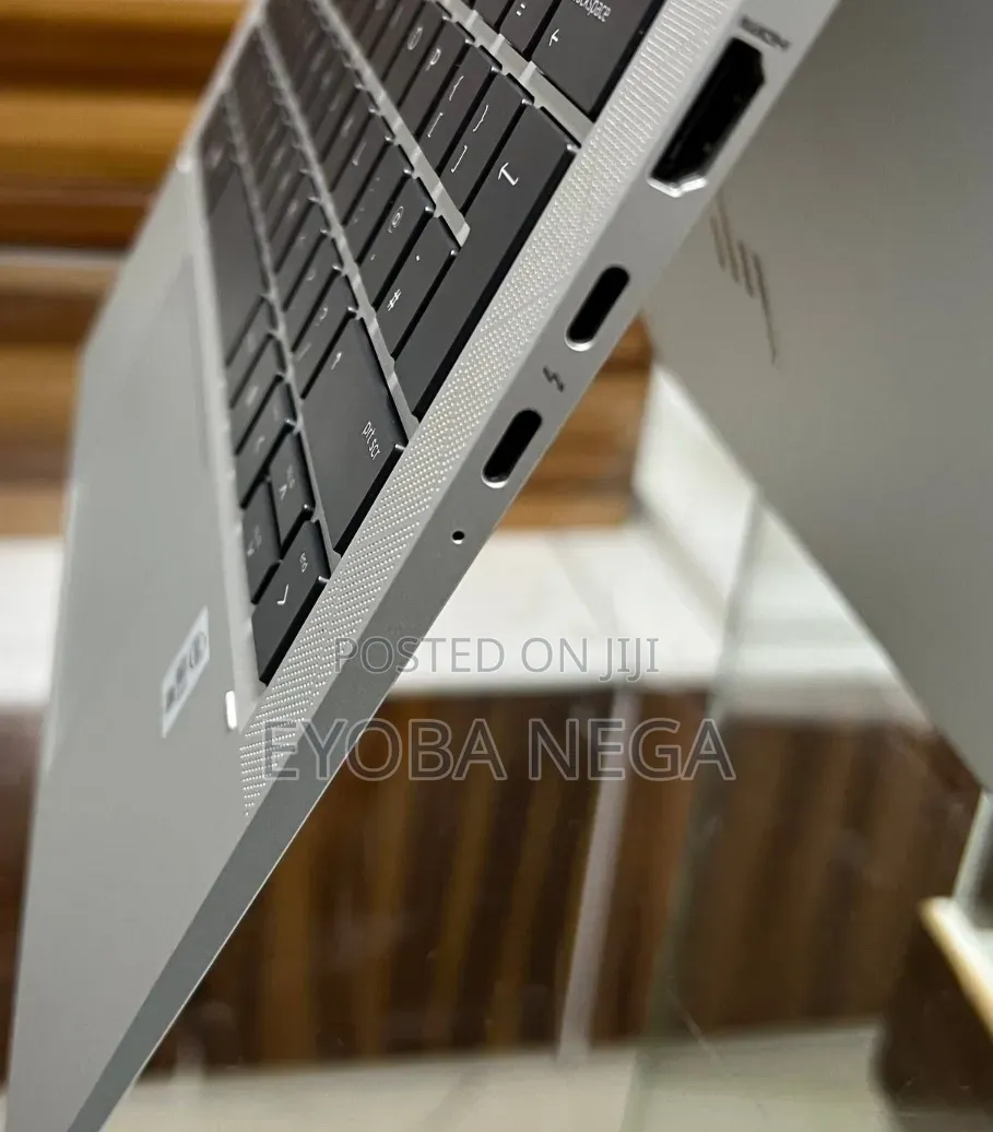 New Laptop HP EliteBook x360 1030 G7 16GB Intel Core i7 SSD 512GB