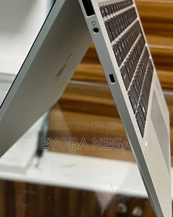 New Laptop HP EliteBook x360 1030 G7 16GB Intel Core i7 SSD 512GB