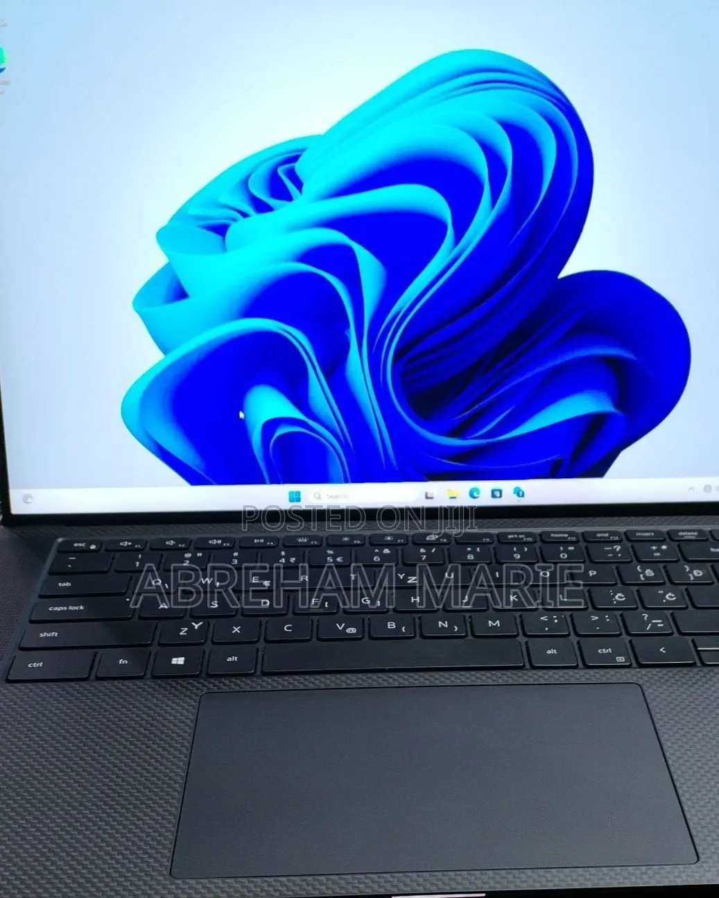 New Laptop Dell Precision 5560 16GB Intel Core i7 SSD 512GB