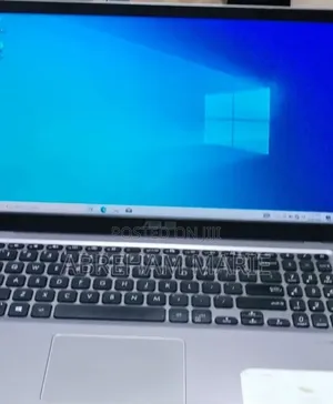 New Laptop Asus VivoBook 15 X505BA 8GB Intel Core i3 SSD 256GB