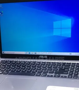 New Laptop Asus VivoBook 15 X505BA 8GB Intel Core i3 SSD 256GB