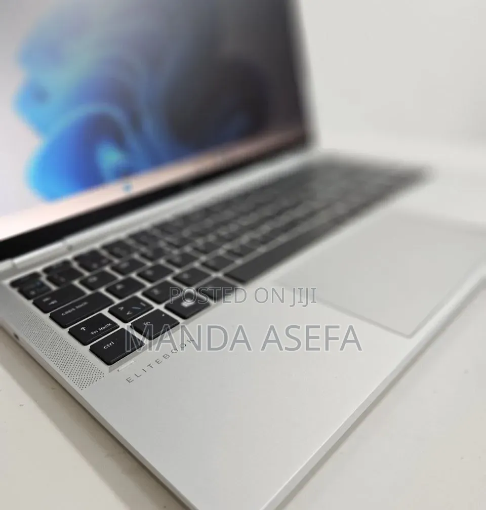 New Laptop HP EliteBook 1030 16GB Intel Core i7 SSD 512GB