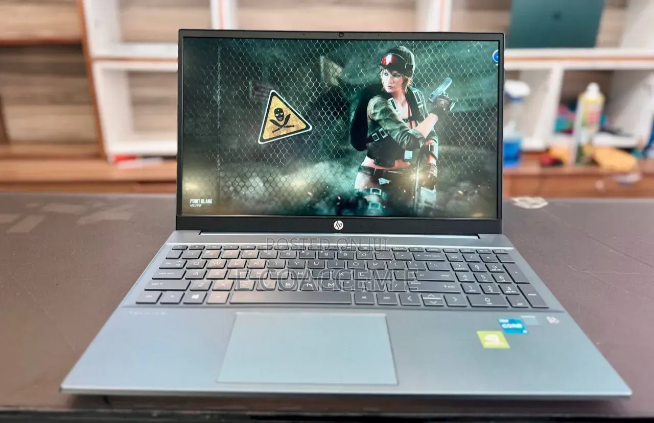 New Laptop HP 16GB Intel Core i5 SSD 512GB