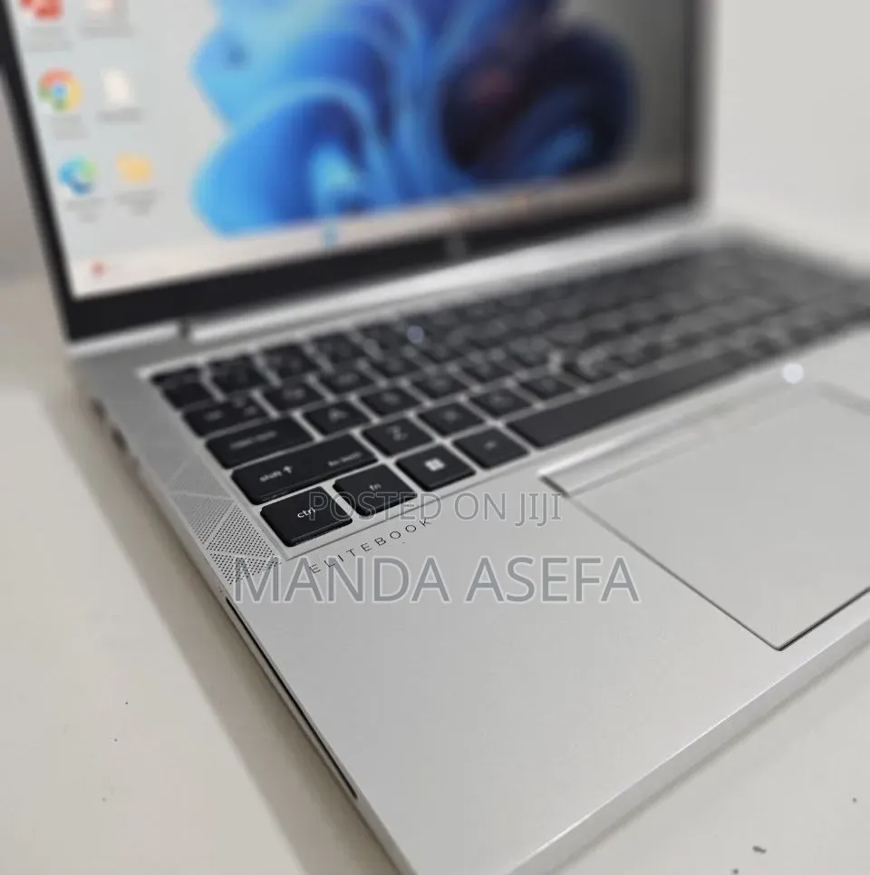 New Laptop HP EliteBook 840 G8 16GB Intel Core i7 SSD 512GB
